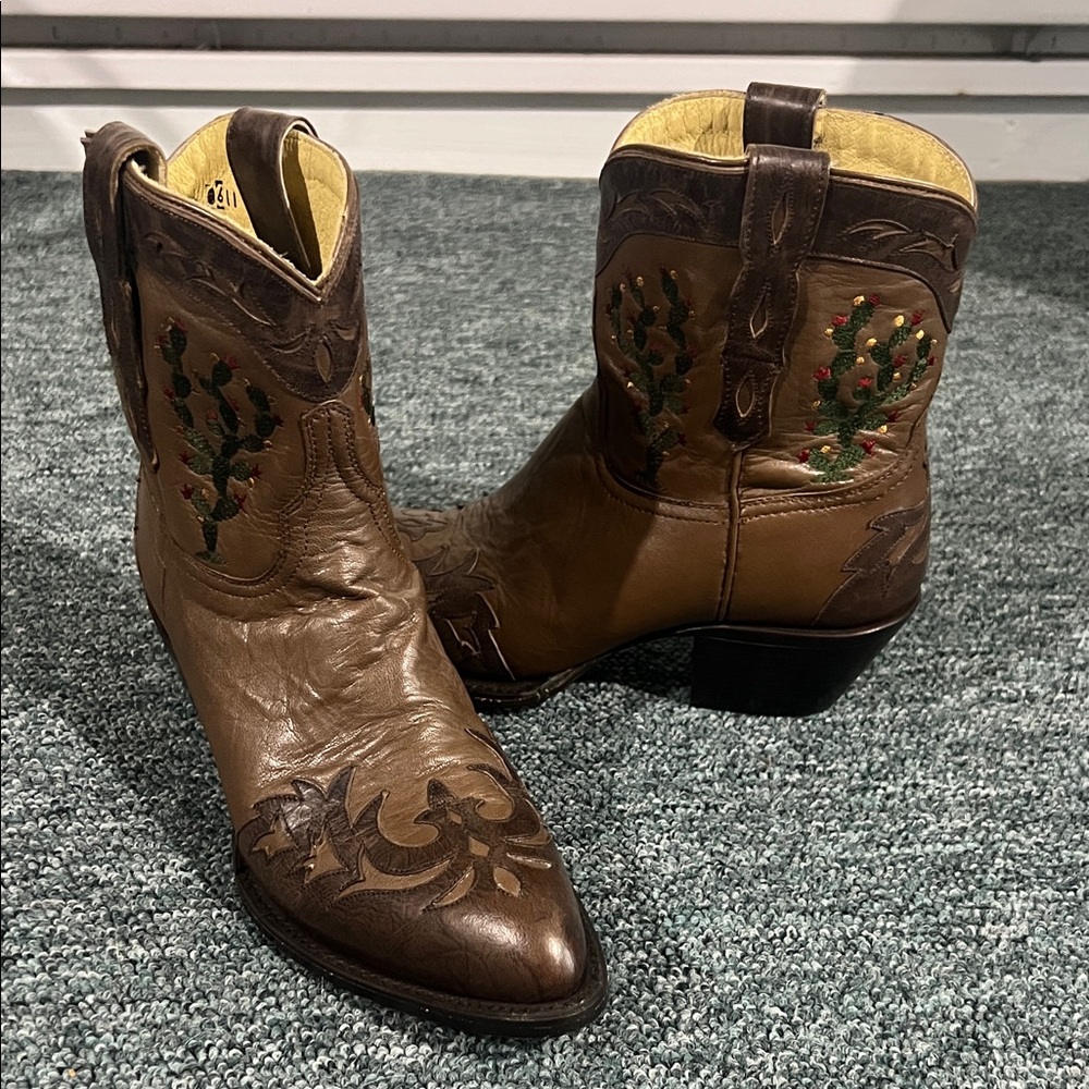 ALLEN’s of Austin Brown Leather Cowboy Boots with Cactus Embroidery 9 western